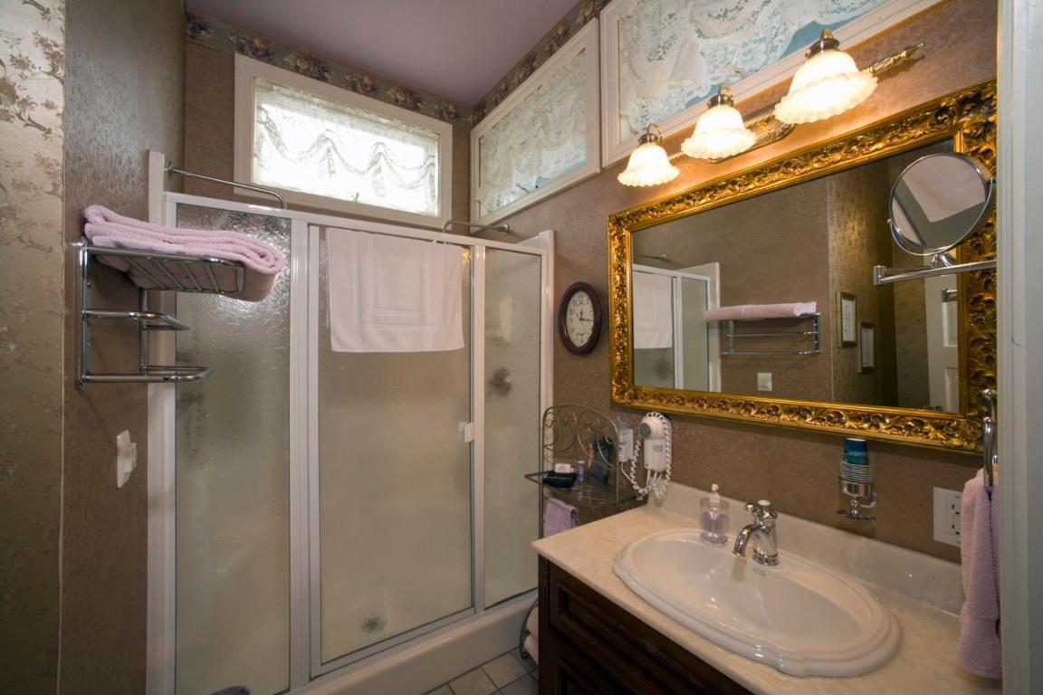 Port City Victorian Inn Muskegon Extérieur photo