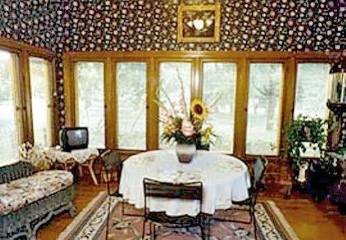 Port City Victorian Inn Muskegon Extérieur photo