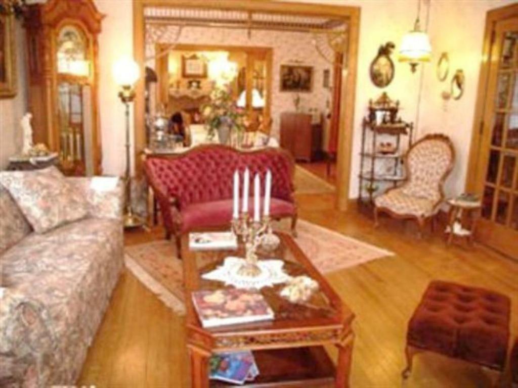 Port City Victorian Inn Muskegon Extérieur photo