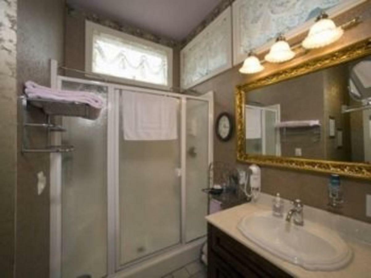 Port City Victorian Inn Muskegon Chambre photo