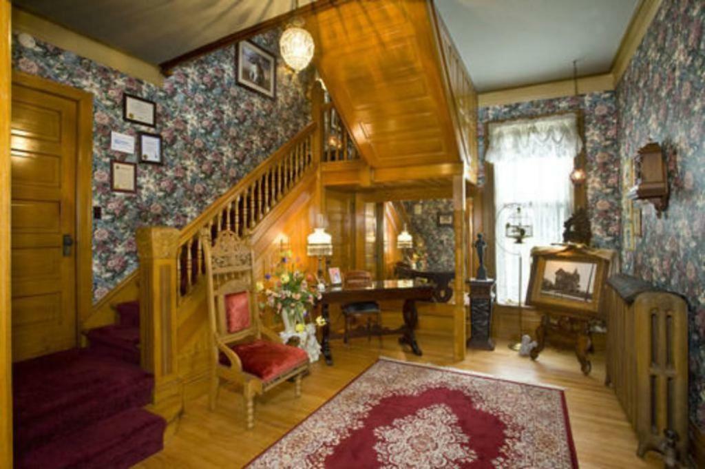 Port City Victorian Inn Muskegon Extérieur photo